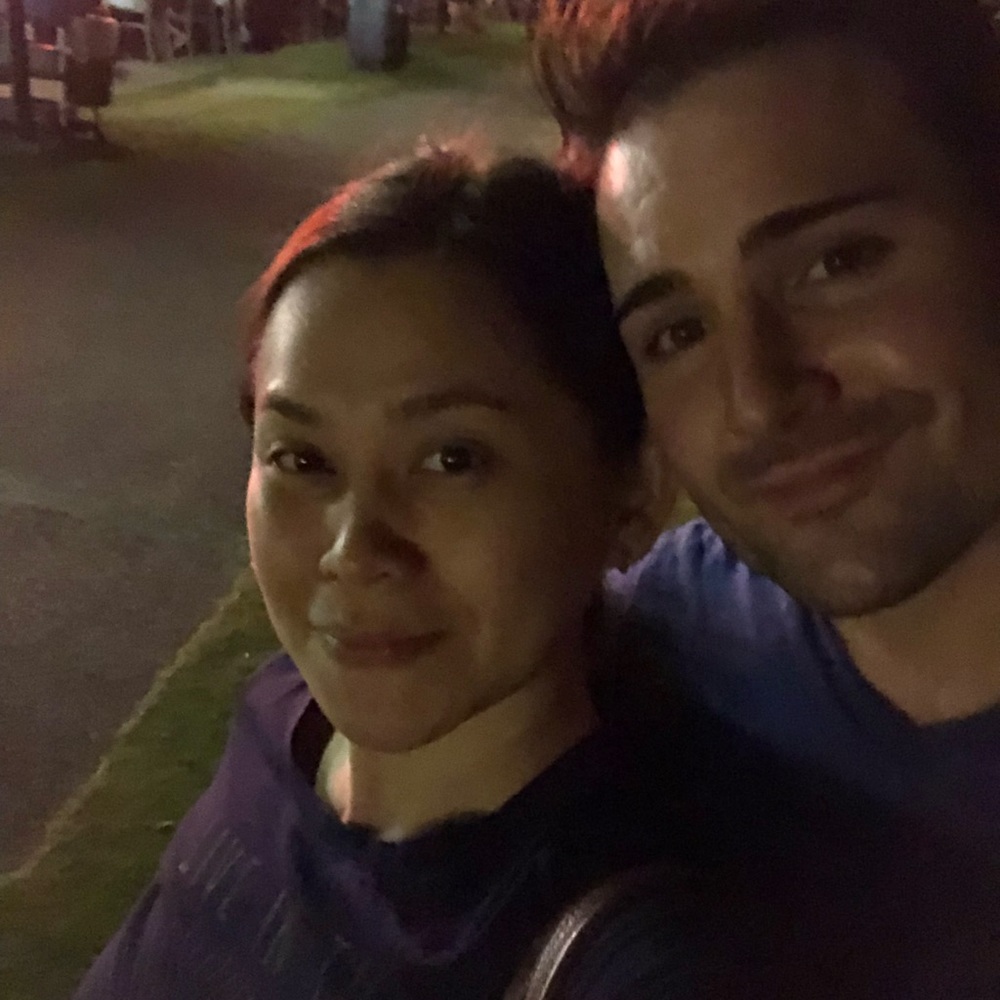 Meet your Posher, Denica